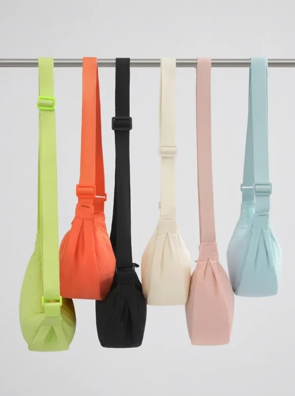 Custom Wholesale Lightweight Crescent Nylon Crossbody Sling Bag (OEM / ODM)
