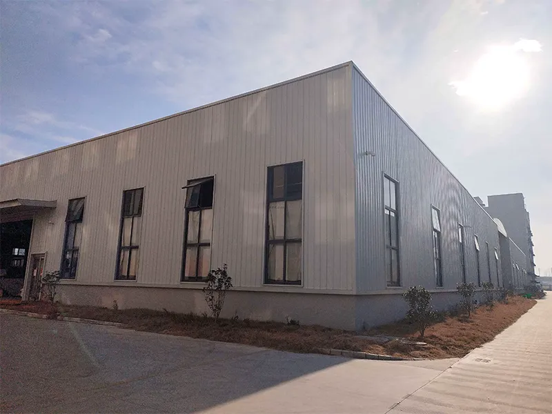 Strict quality inspection and packaging process for custom bags in Yiwu